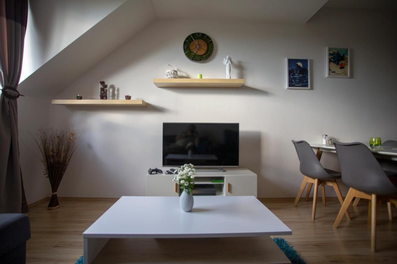 Apartman Angel Велька-Ломница Экстерьер фото